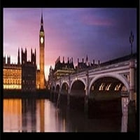 Лондон в нощта на арт печат на стена декор за пътуване английски Англия Биг Бен и парламент по река Темза. Лилав залез над Лондон